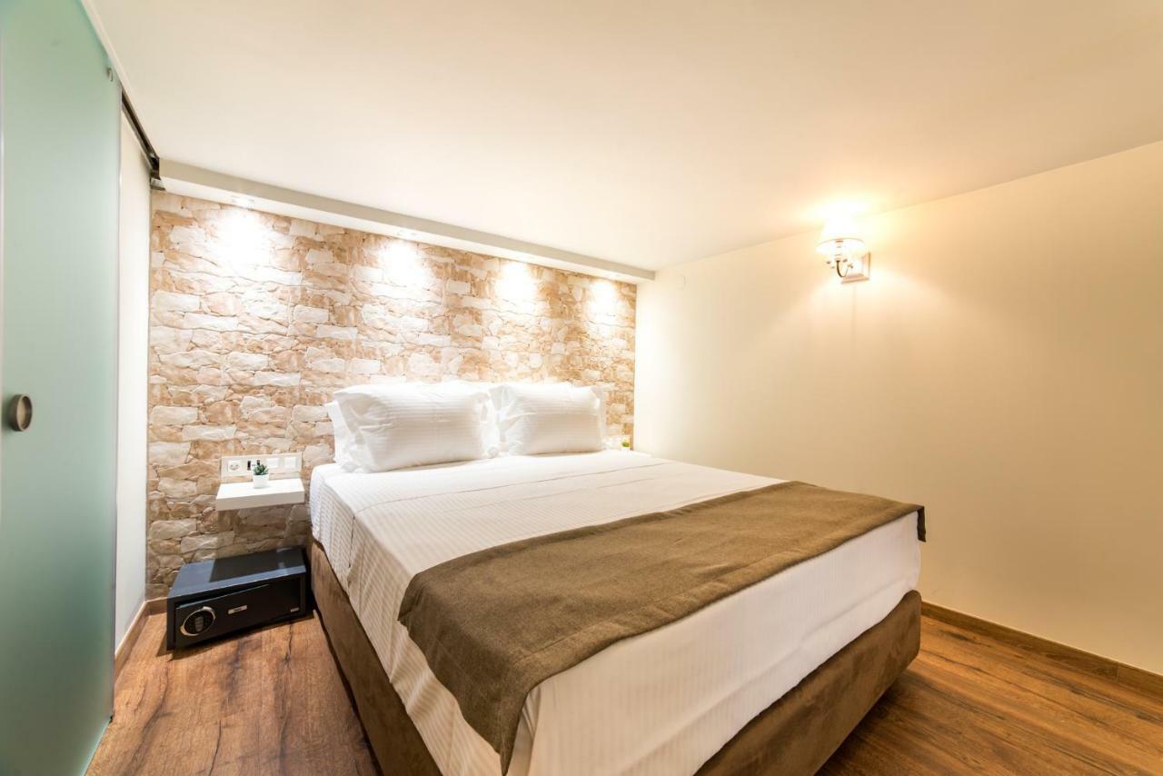 Oinoelia Luxury & Apartment Potos