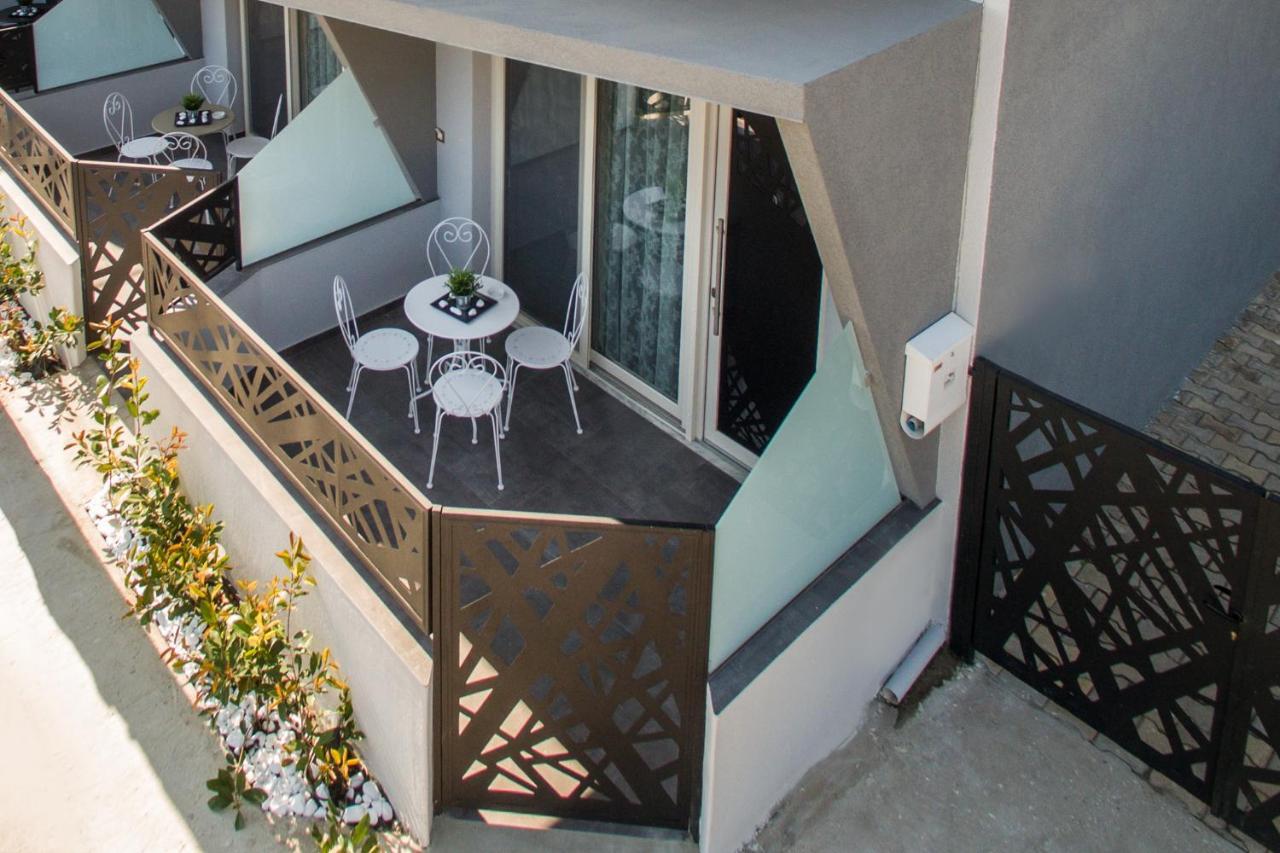 Apartment Oinoelia Luxury & Potos