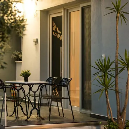 Oinoelia Luxury Suites & Residence Potos Exterior photo